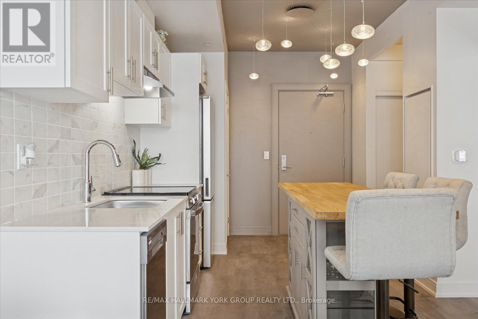 405 - 705 Davis Drive, Newmarket, Ontario  L3Y 0J1 - Photo 13 - N12749212