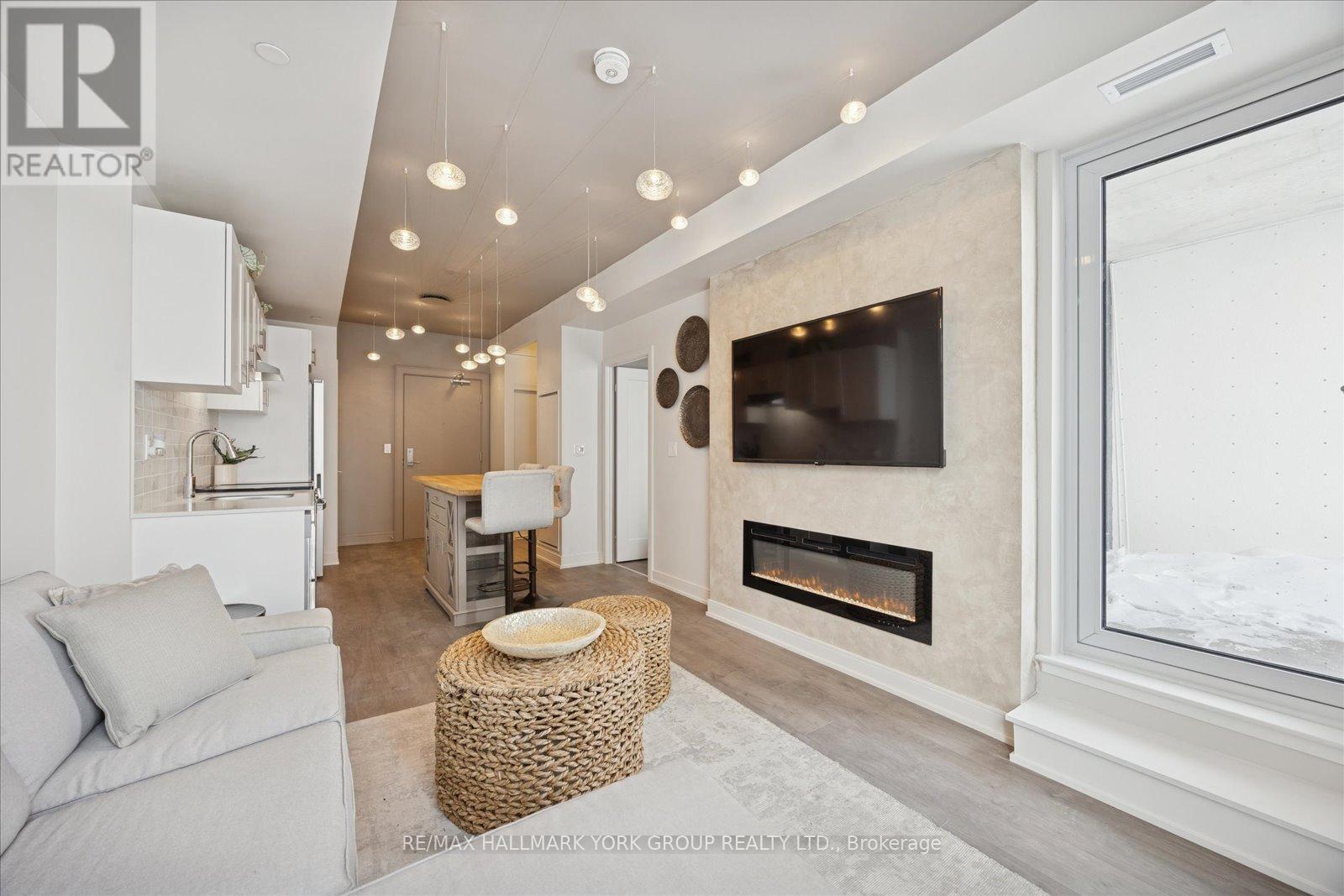 405 - 705 Davis Drive, Newmarket, Ontario  L3Y 0J1 - Photo 5 - N12749212