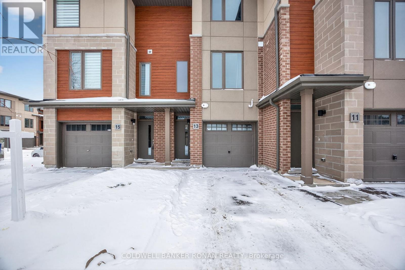 13 Winters Crescent, Collingwood, Ontario  L9Y 5H8 - Photo 2 - S12749198
