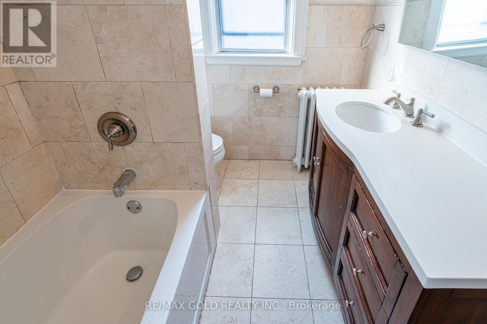 65 Long Branch Avenue, Toronto, Ontario  M8W 3J3 - Photo 16 - W12736540