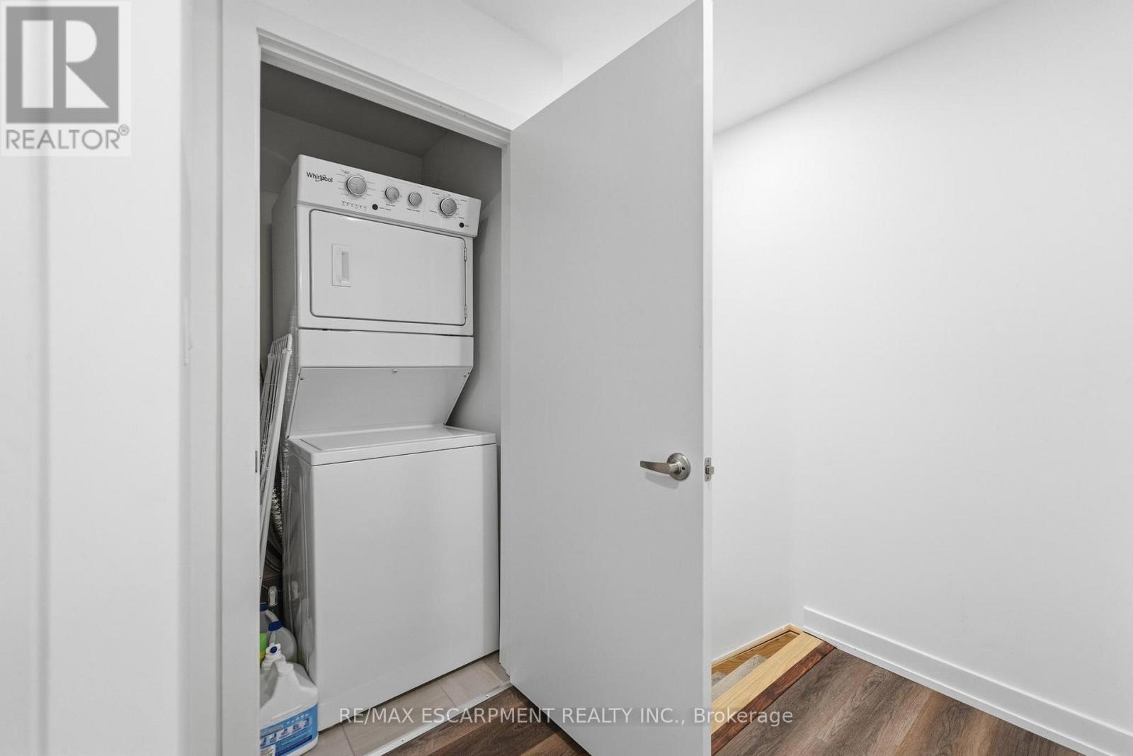 44 - 590 North Service Road, Hamilton, Ontario  L8E 0K5 - Photo 14 - X12716728