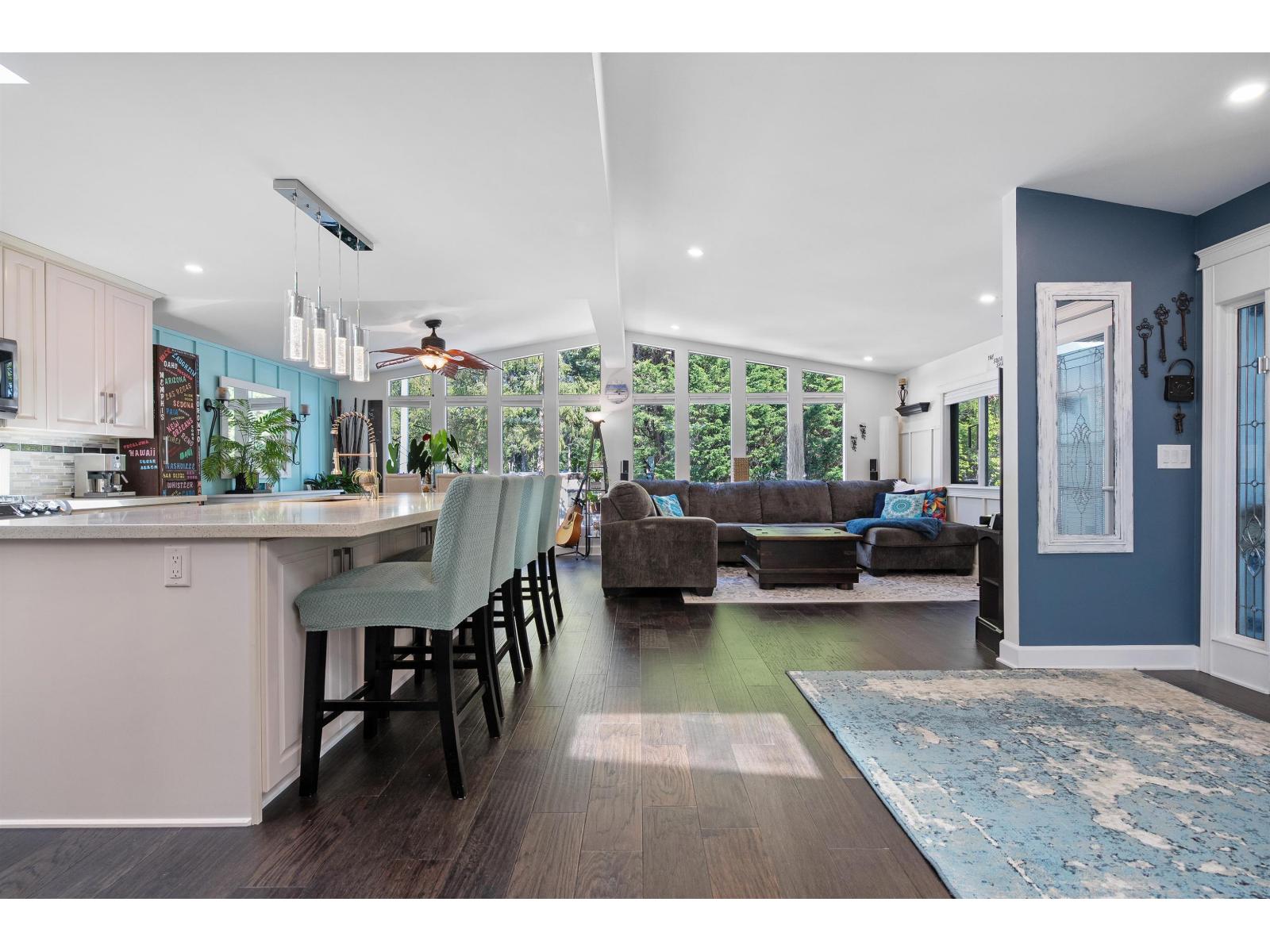 281 1840 160 Street, Surrey, British Columbia V4A 4X4 - Photo 3 - R3085311