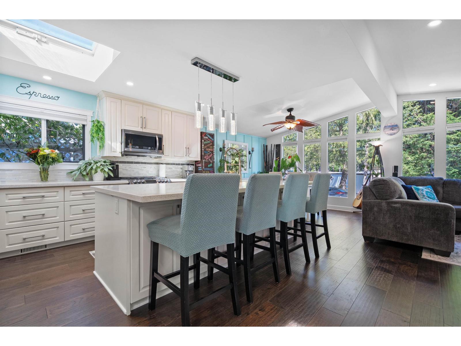 281 1840 160 Street, Surrey, British Columbia V4A 4X4 - Photo 5 - R3085311