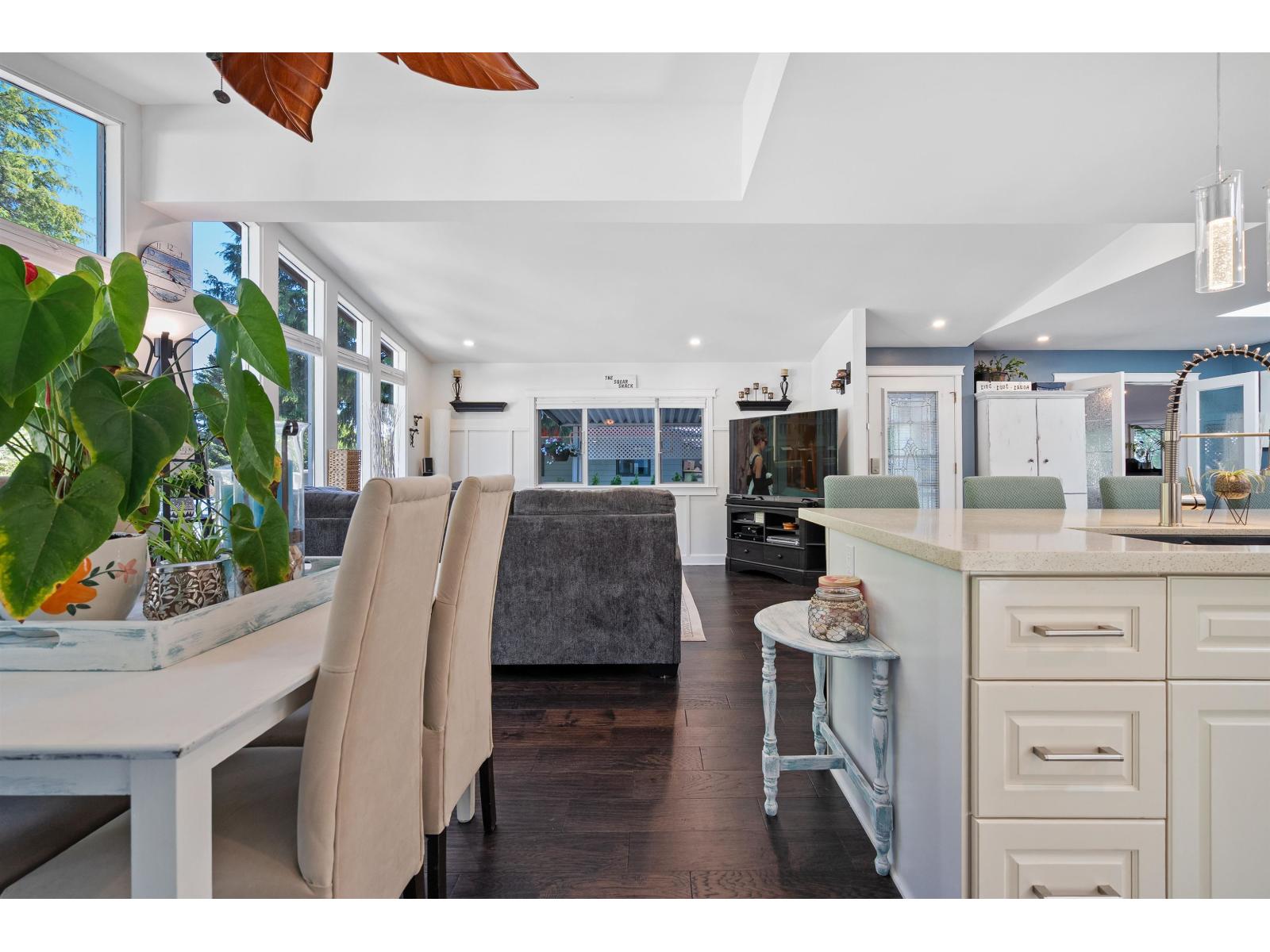 281 1840 160 Street, Surrey, British Columbia V4A 4X4 - Photo 8 - R3085311