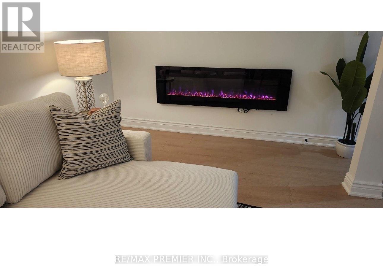 11 Four Seasons Circle, Brampton, Ontario  L7A 2A8 - Photo 18 - W12749184