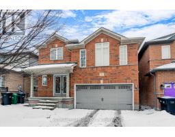 11 FOUR SEASONS CIRCLE, Brampton, Ontario