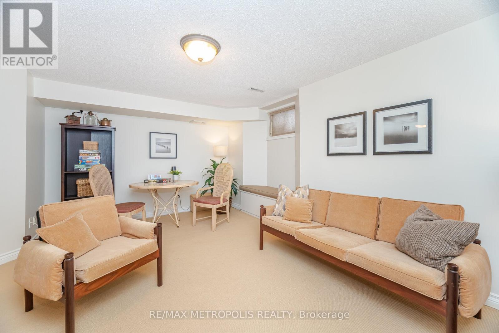 8 - 2390 Woodward Avenue, Burlington, Ontario  L7R 1T9 - Photo 38 - W12749232