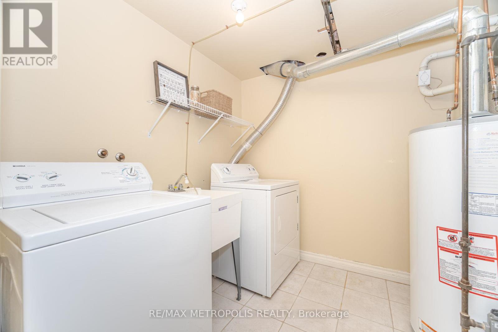 8 - 2390 Woodward Avenue, Burlington, Ontario  L7R 1T9 - Photo 41 - W12749232