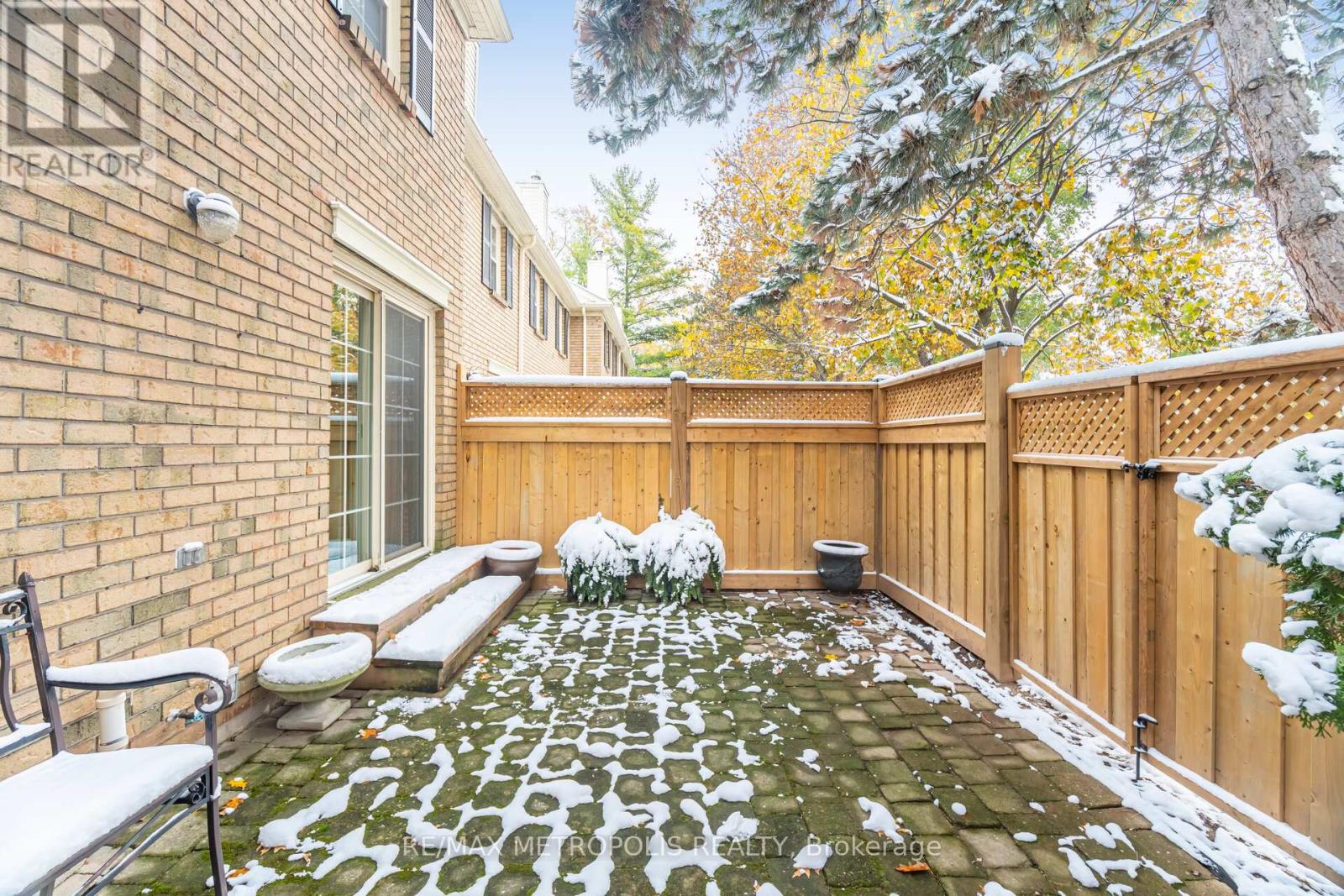 8 - 2390 Woodward Avenue, Burlington, Ontario  L7R 1T9 - Photo 46 - W12749232