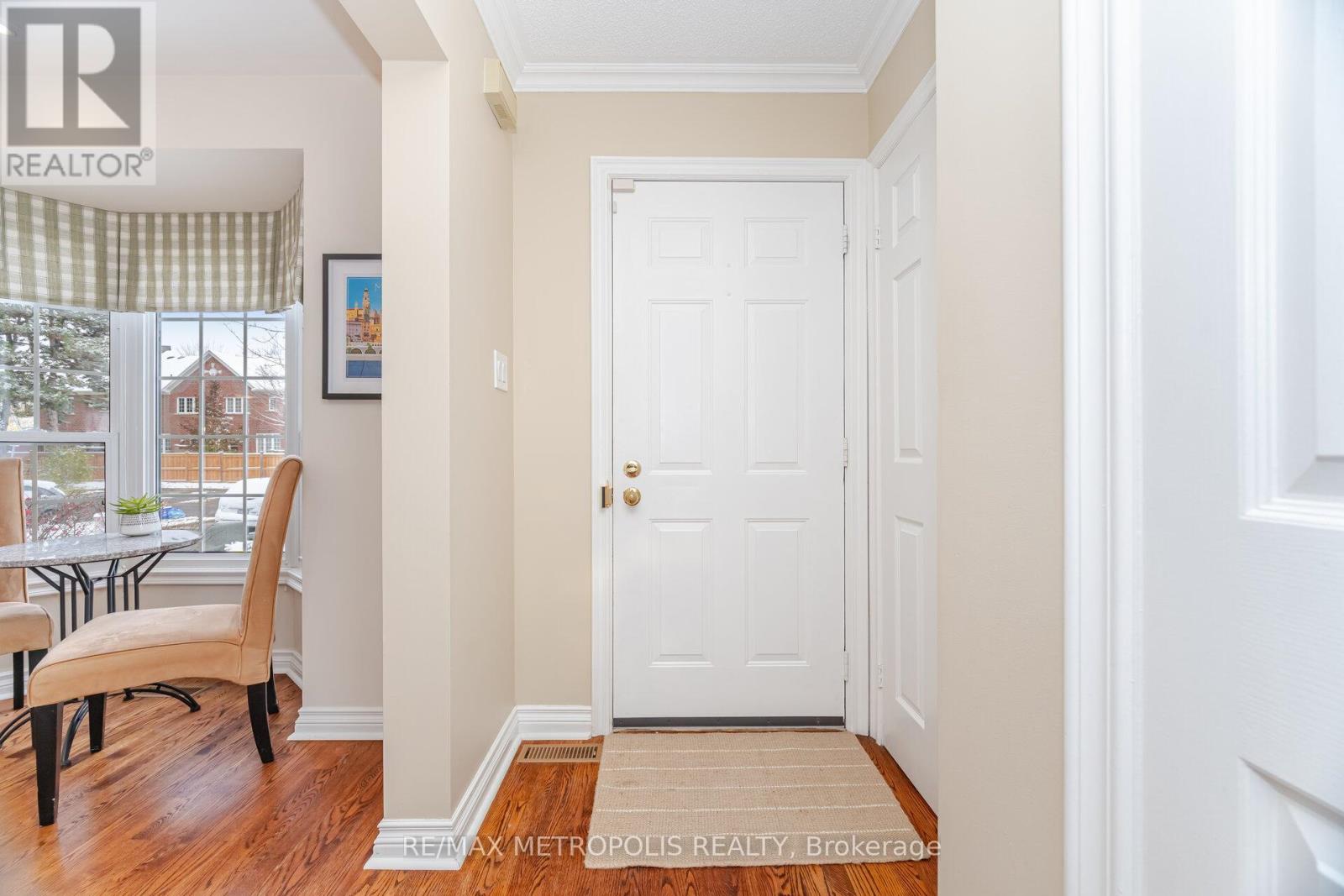 8 - 2390 Woodward Avenue, Burlington, Ontario  L7R 1T9 - Photo 6 - W12749232