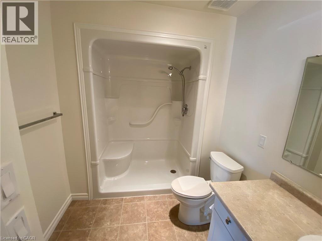 1 Szollosy Circle, Hamilton, Ontario  L9B 1T8 - Photo 13 - 40766656