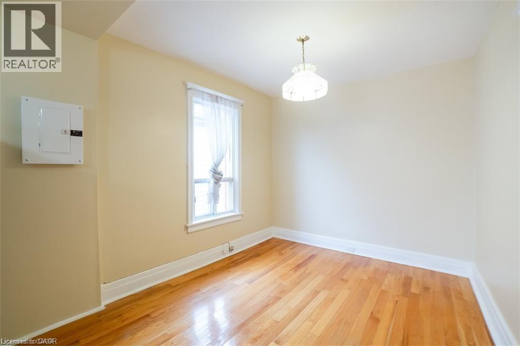 238 Kensington Avenue N Unit# Upper, Hamilton, Ontario  L8L 7N9 - Photo 17 - 40801770