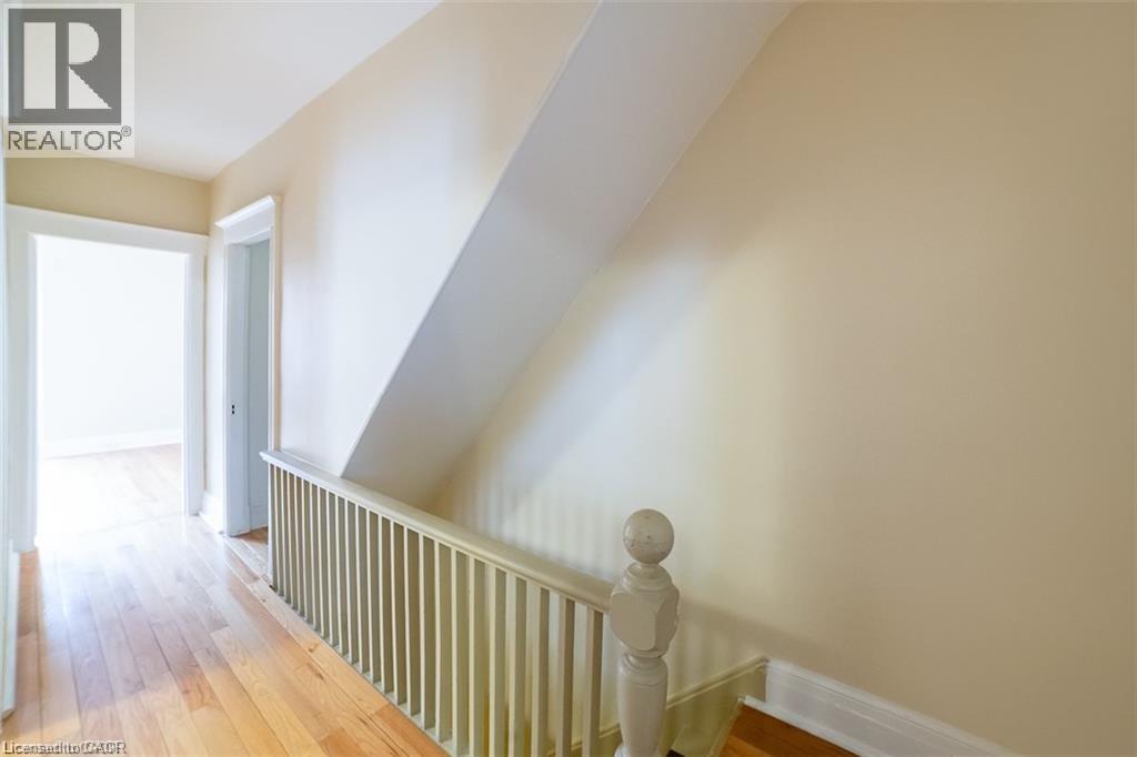 238 Kensington Avenue N Unit# Upper, Hamilton, Ontario  L8L 7N9 - Photo 9 - 40801770