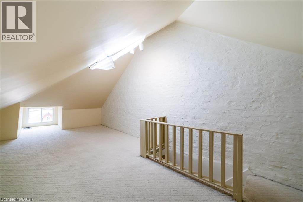 238 Kensington Avenue N Unit# Upper, Hamilton, Ontario  L8L 7N9 - Photo 23 - 40801770