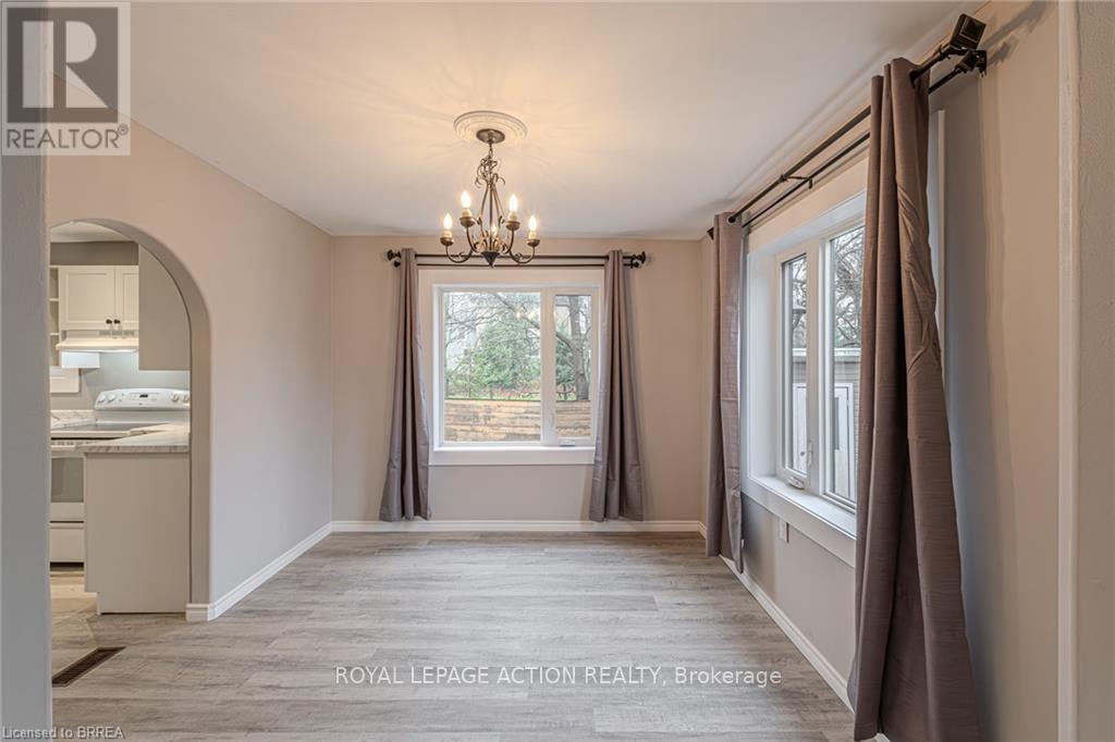 534 Mount Pleasant Road, Brantford, Ontario  N3T 5L5 - Photo 7 - X12749162