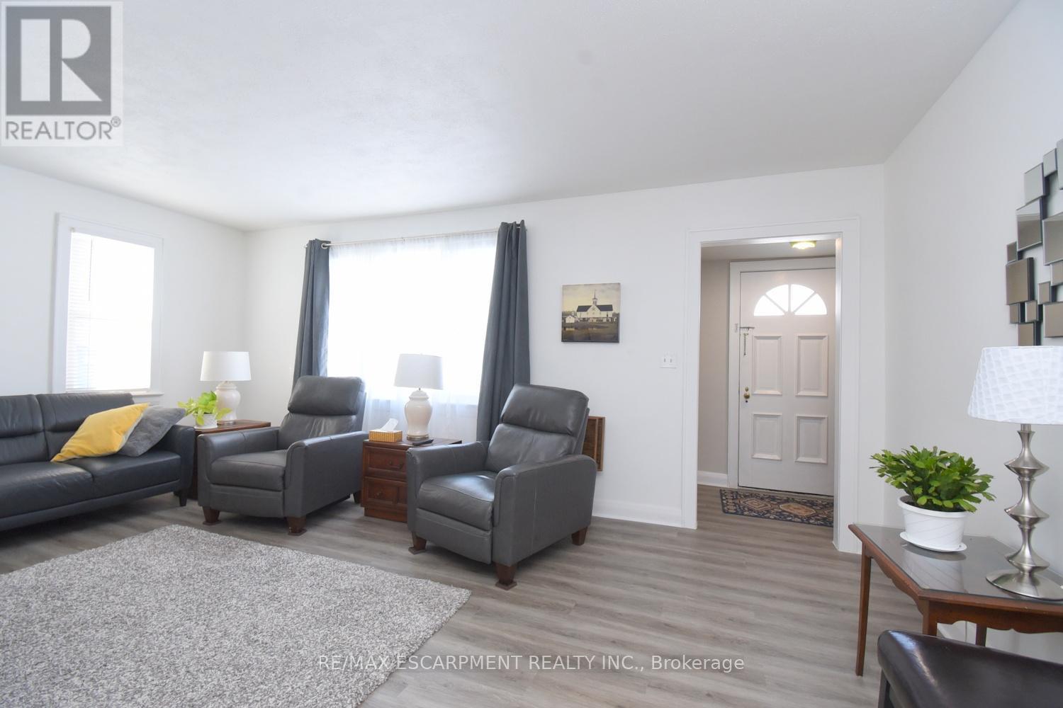 411 Ross Avenue, Haldimand, Ontario  N1A 2S2 - Photo 7 - X12749264