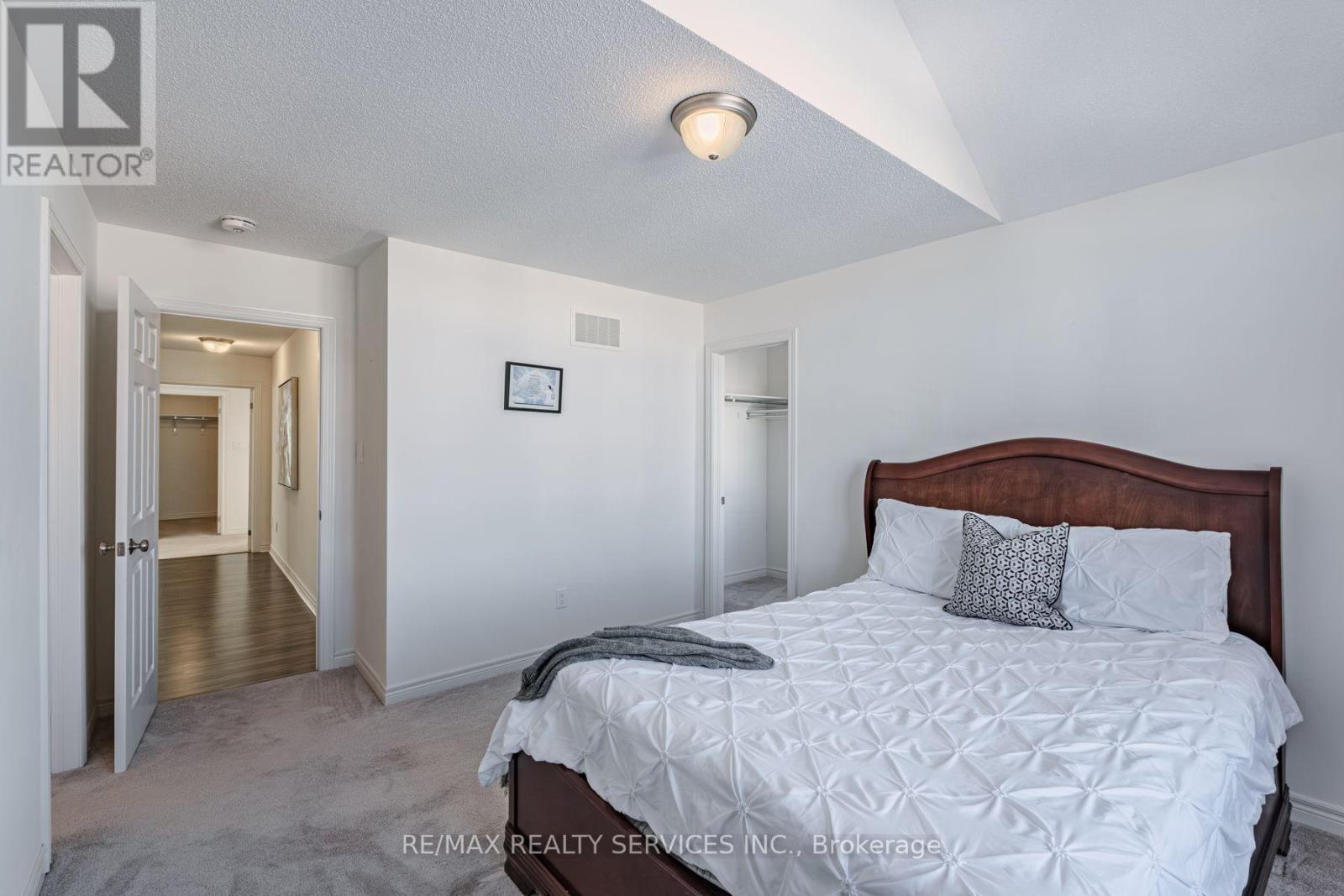 Unknown Address, ,     - Photo 34 - X12749280