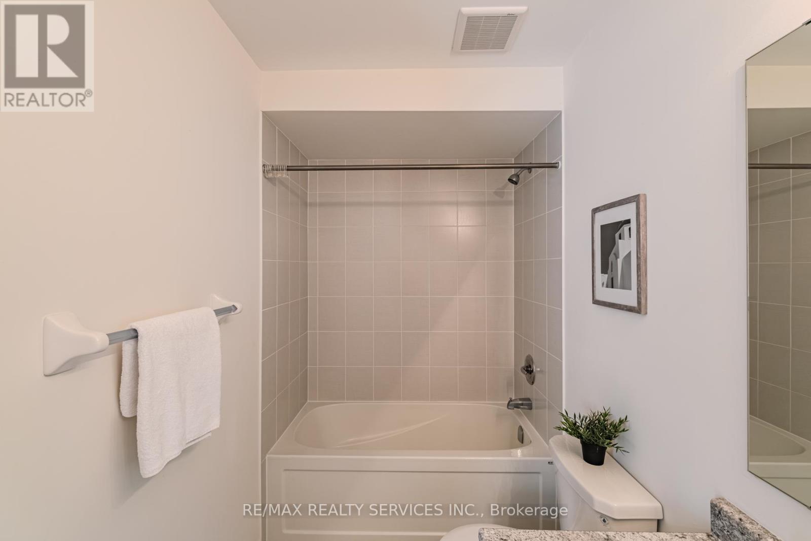 Unknown Address, ,     - Photo 38 - X12749280