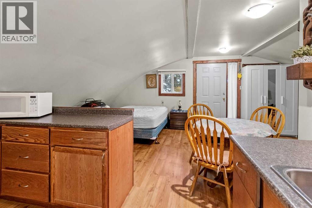 101, 04042 Highway 587, Rural Red Deer County, Alberta  T0M 0K0 - Photo 41 - A2272346