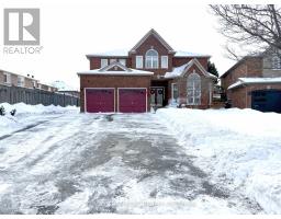 4 TALL OAKS PLACE, Brampton, Ontario