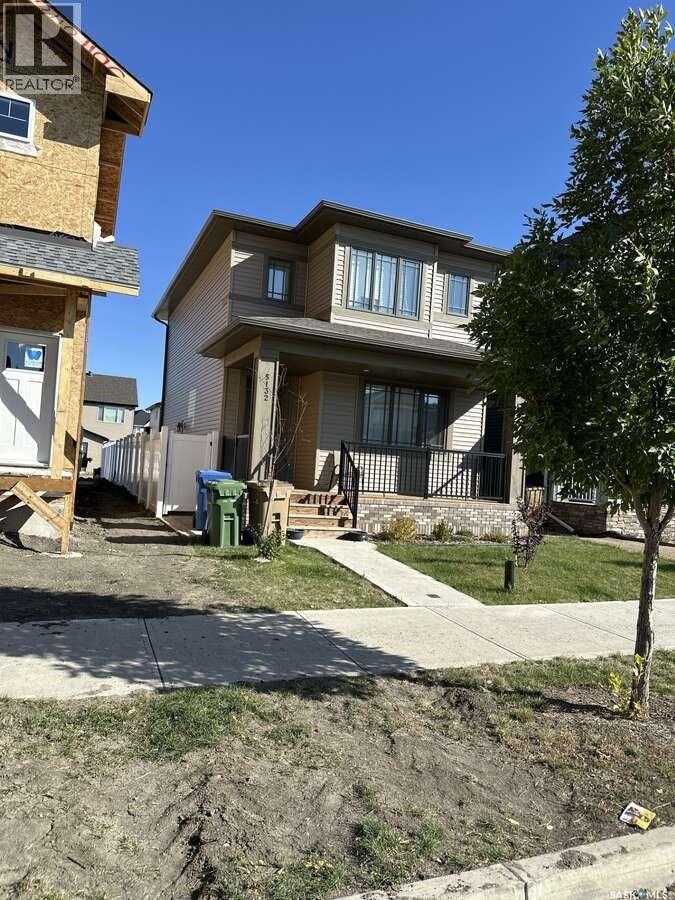 5132 Buckingham Drive, Regina, Saskatchewan  S4V 3W2 - Photo 3 - SK995854