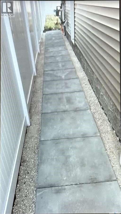 5132 Buckingham Drive, Regina, Saskatchewan  S4V 3W2 - Photo 32 - SK995854
