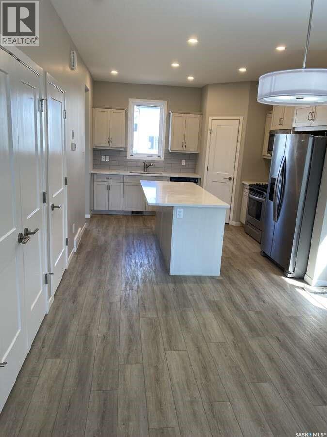 5132 Buckingham Drive, Regina, Saskatchewan  S4V 3W2 - Photo 14 - SK995854