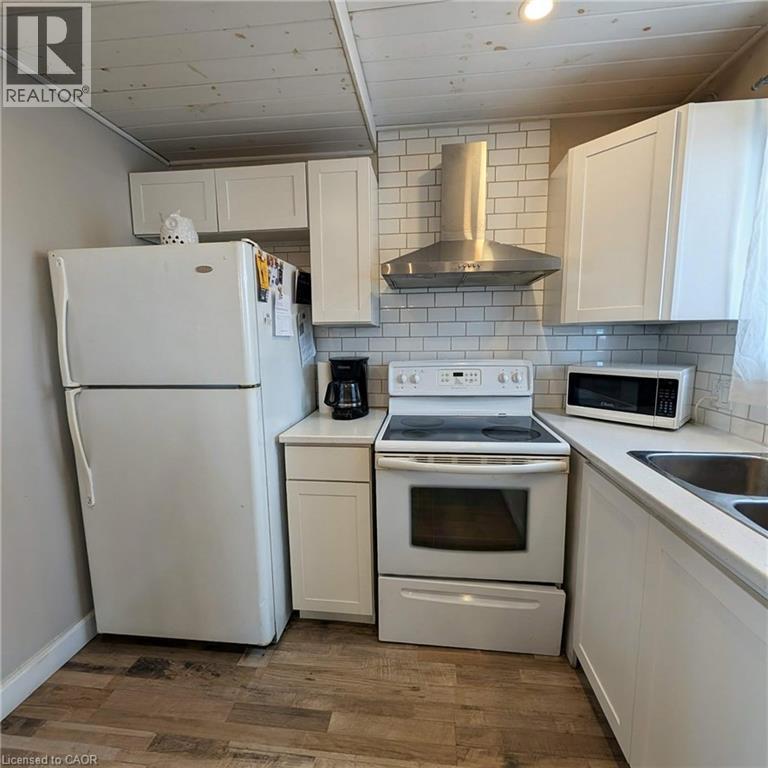 105 Main Street W, Dunnville, Ontario  N1A 3C8 - Photo 8 - 40795452