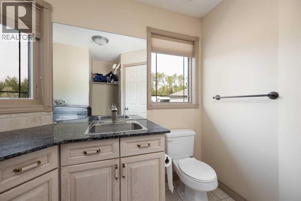 25 Freestone Way, Saprae Creek, Alberta  T9H 5B4 - Photo 13 - A2276566