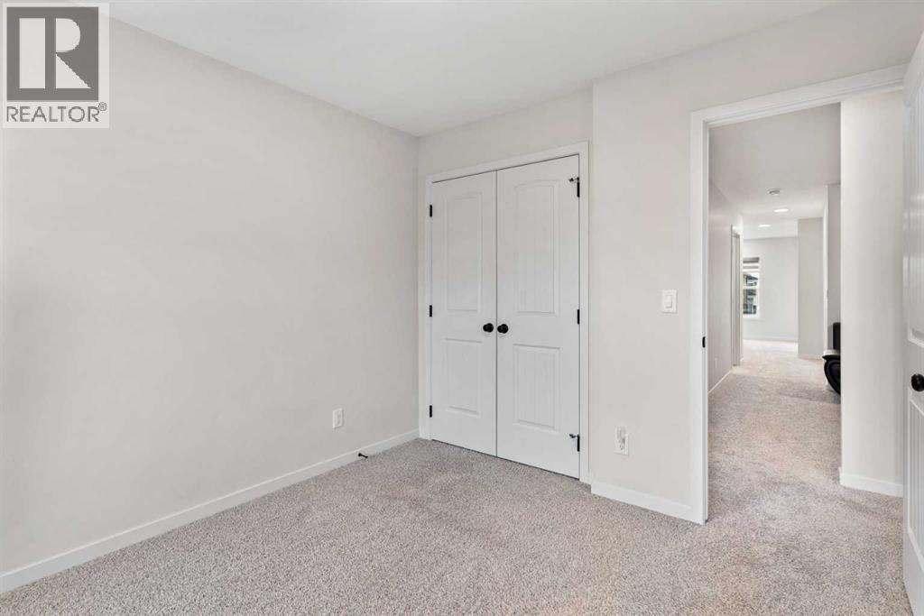 133 Chelsea Glen, Chestermere, Alberta  T1X 2P4 - Photo 23 - A2282078