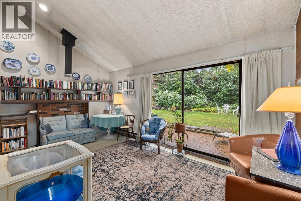 Listing Picture 19 of 40 : 2730 POINT GREY ROAD, Vancouver / 溫哥華 - 魯藝地產 Yvonne Lu Group - MLS Medallion Club Member