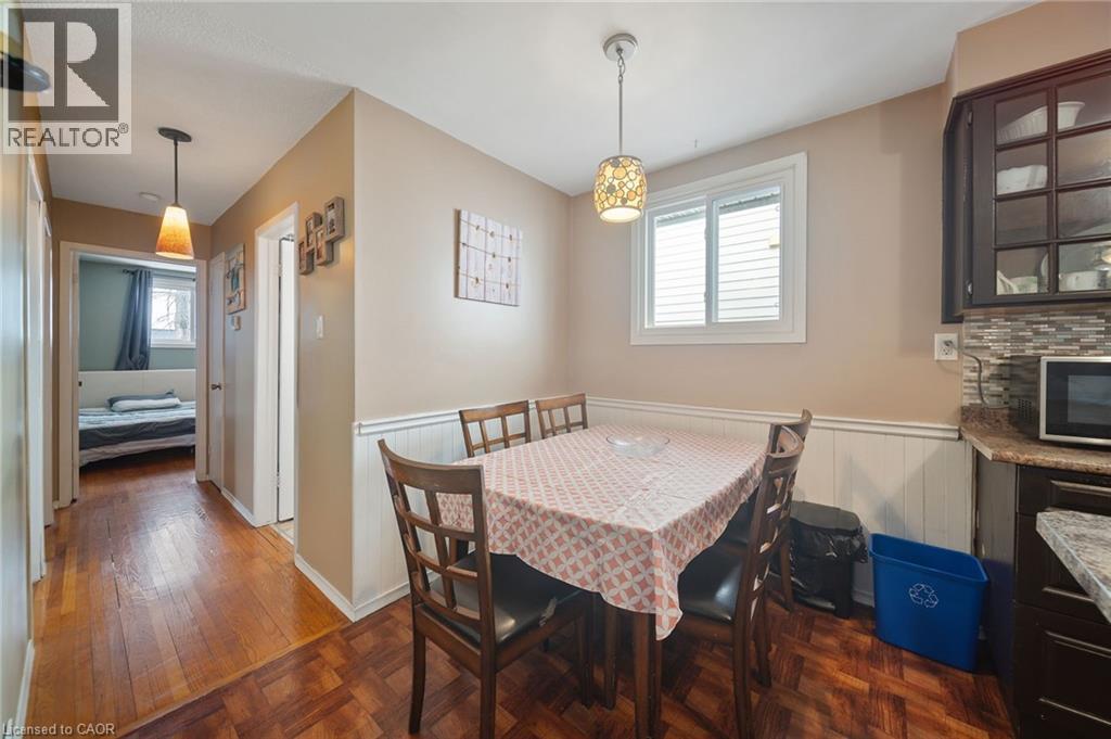 98 East 35th Street, Hamilton, Ontario  L8V 3Y1 - Photo 17 - 40802223