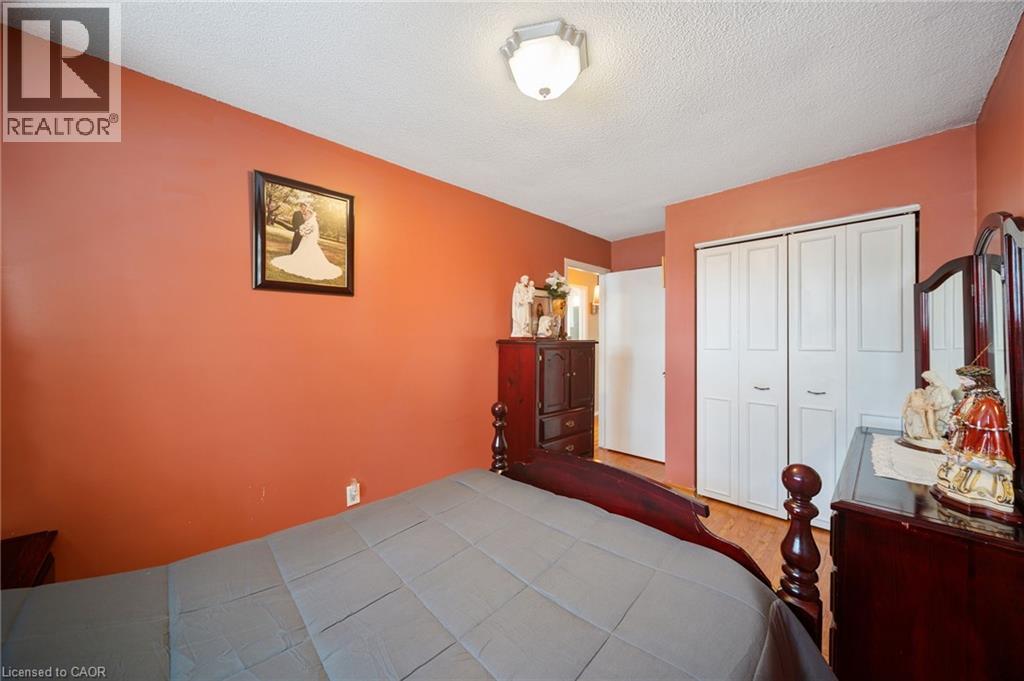 98 East 35th Street, Hamilton, Ontario  L8V 3Y1 - Photo 22 - 40802223