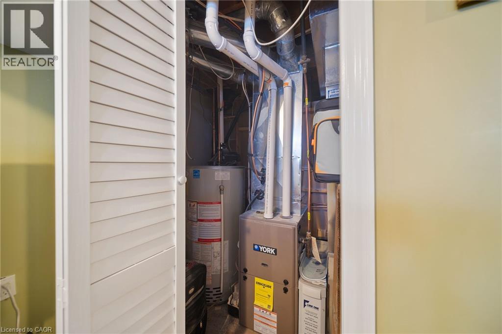 98 East 35th Street, Hamilton, Ontario  L8V 3Y1 - Photo 41 - 40802223