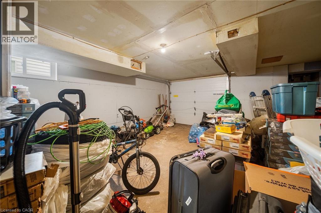 98 East 35th Street, Hamilton, Ontario  L8V 3Y1 - Photo 43 - 40802223