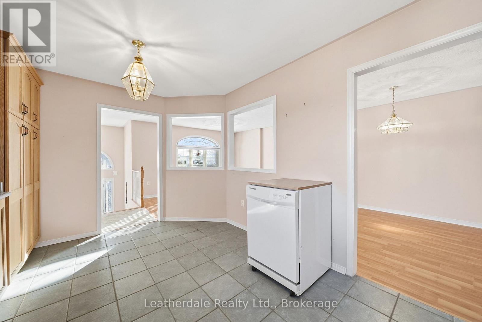 133 Julia Crescent, Orillia, Ontario  L3V 7X4 - Photo 13 - S12749418