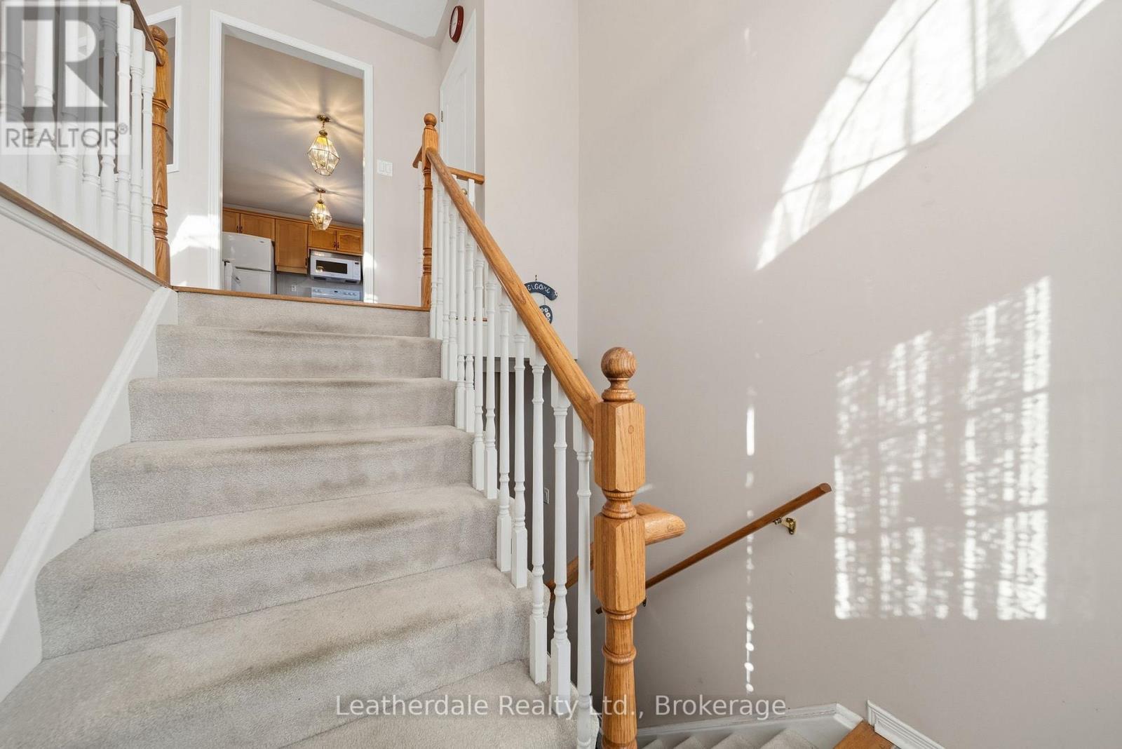 133 Julia Crescent, Orillia, Ontario  L3V 7X4 - Photo 3 - S12749418