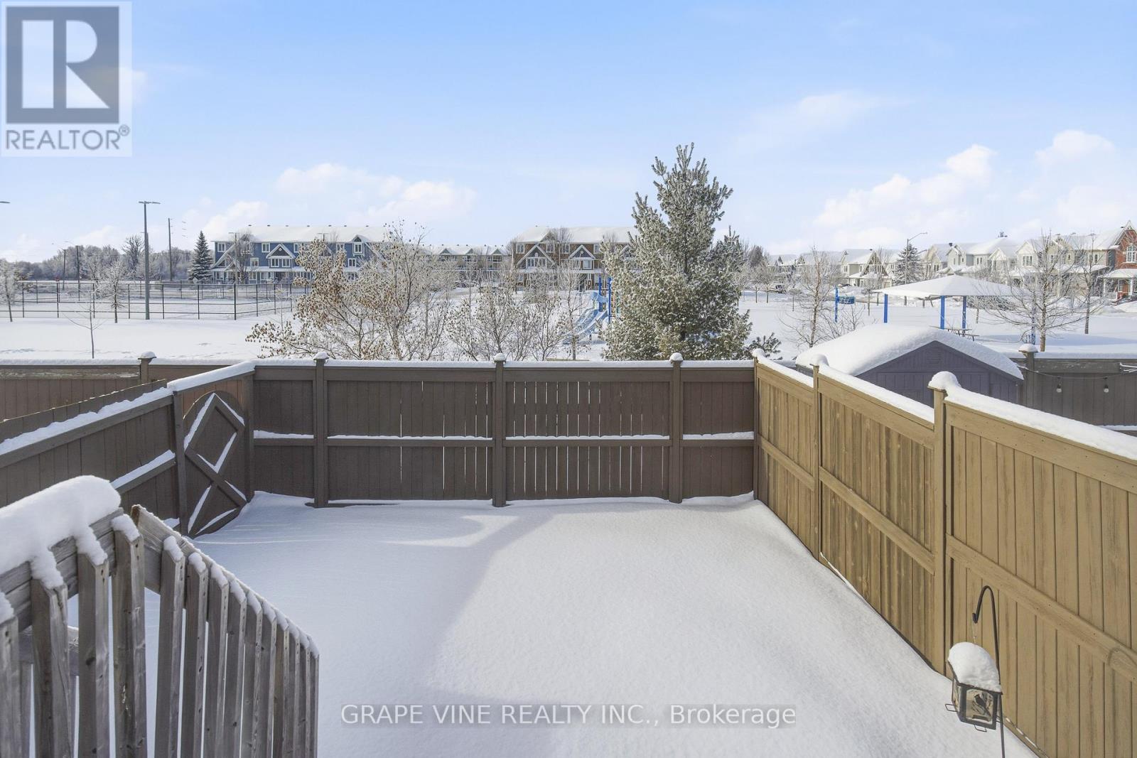 582 Meadowcreek Circle, Ottawa, Ontario  K2M 0J8 - Photo 30 - X12492864