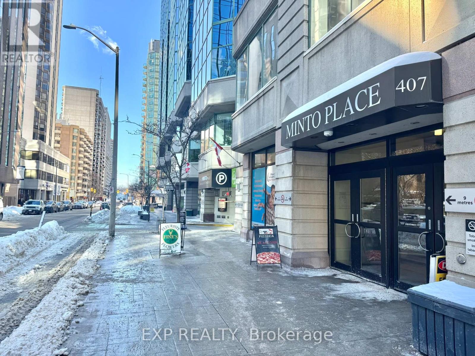 22b - 407 Laurier Avenue W, Ottawa, Ontario  K1R 7Y7 - Photo 7 - X12749344