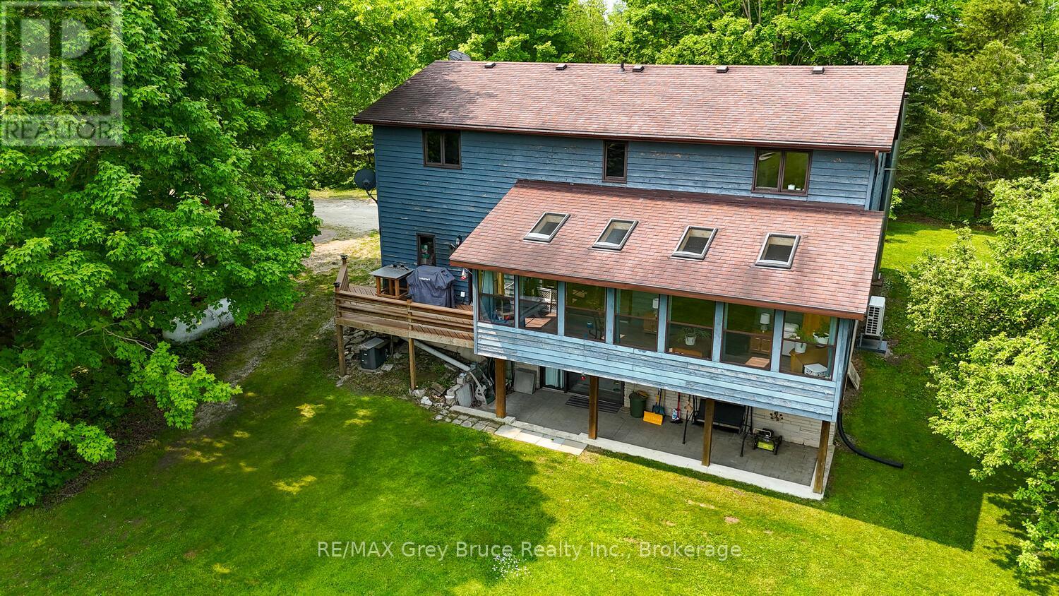 1033 Bruce Road 9, South Bruce Peninsula, Ontario  N0H 2T0 - Photo 27 - X12749326