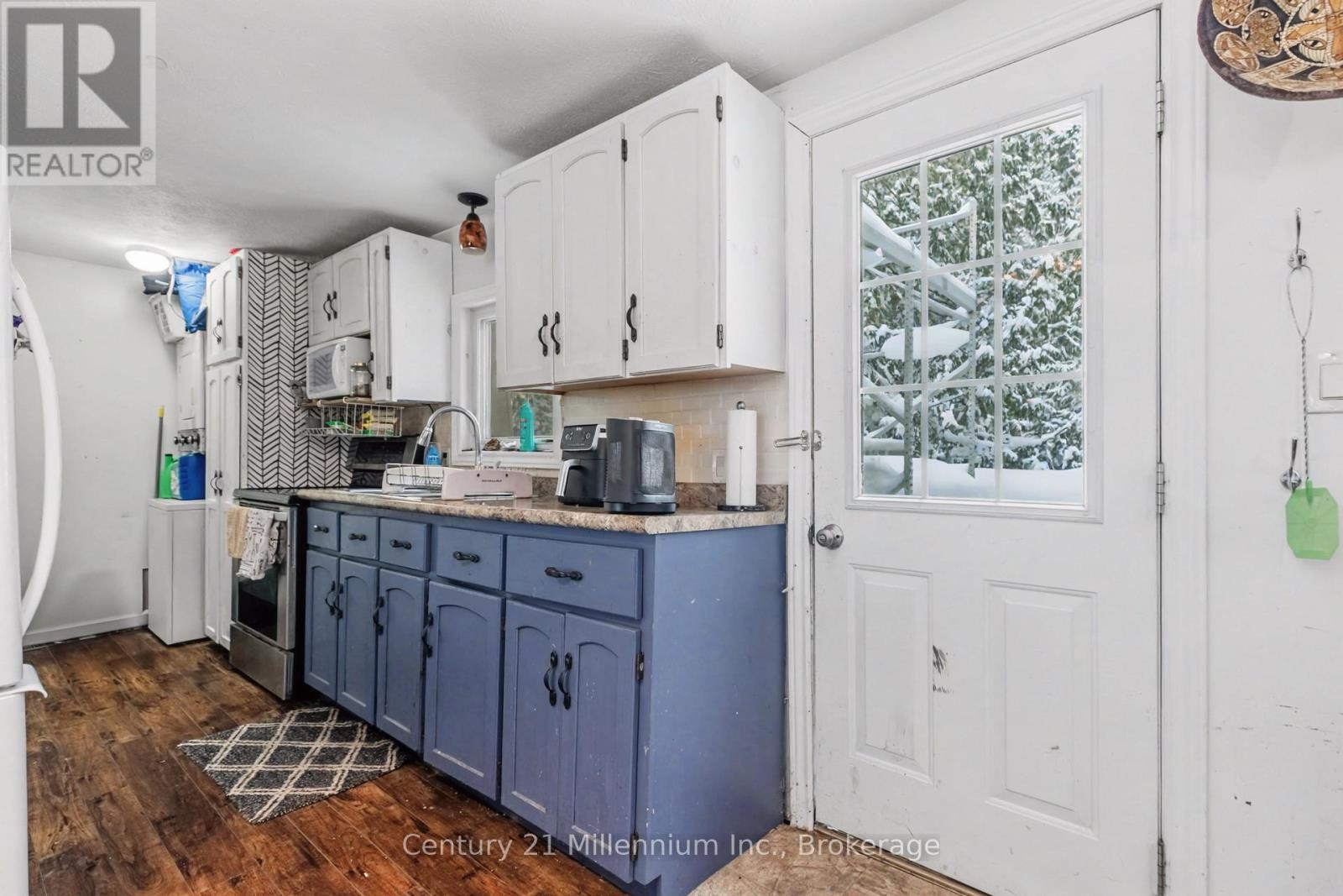 75 Albert Road, Kincardine, Ontario  N0G 2T0 - Photo 10 - X12749398