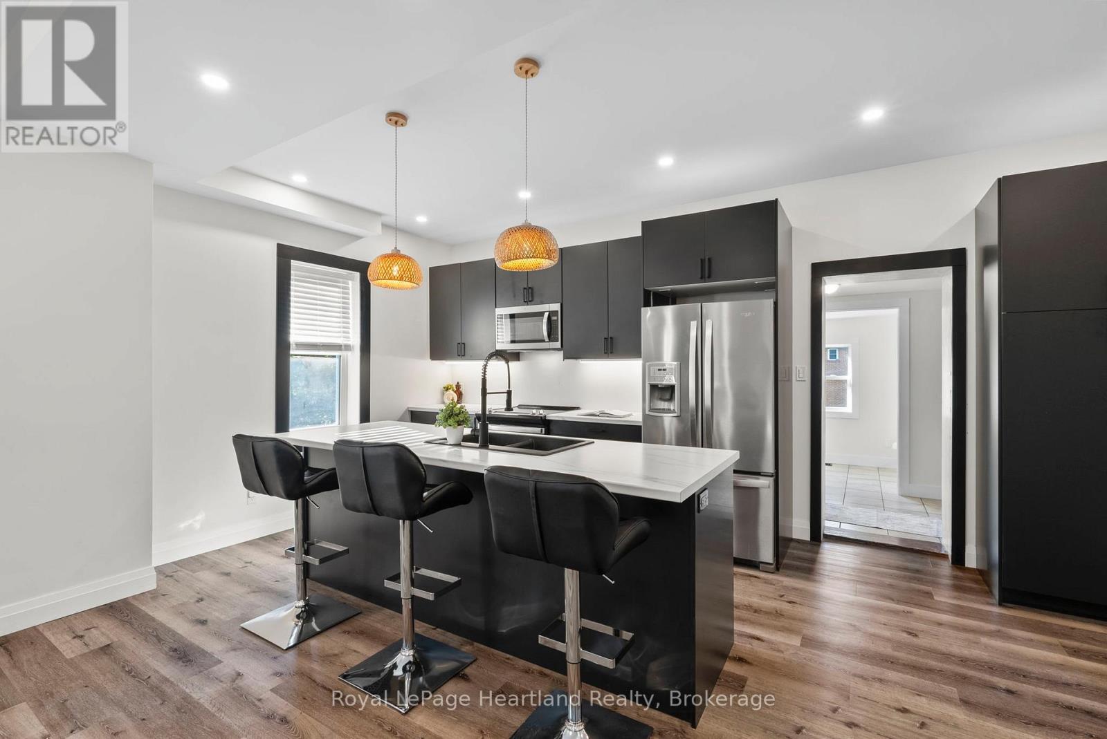 15 Queen Street E, Minto, Ontario  N0G 1M0 - Photo 14 - X12749460