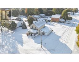 15 QUEEN STREET E, Minto, Ontario