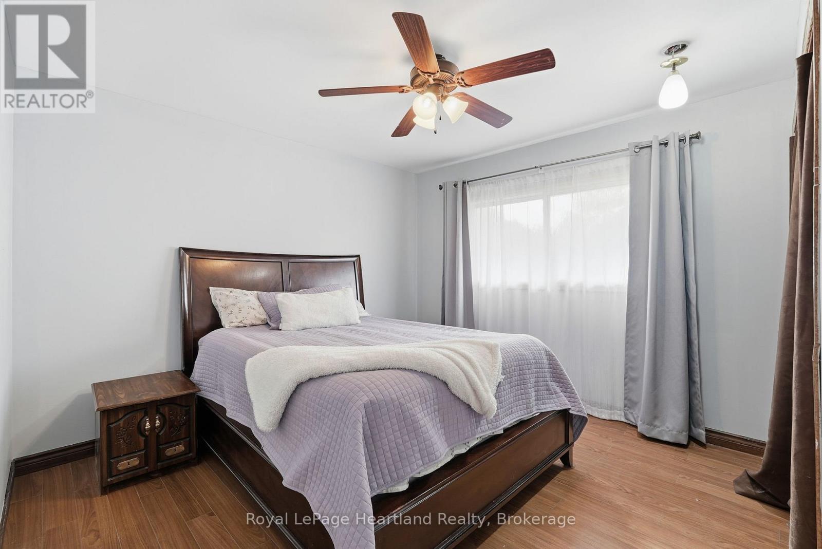 292 Wellington Street, North Huron, Ontario  N0M 1H0 - Photo 21 - X12749520