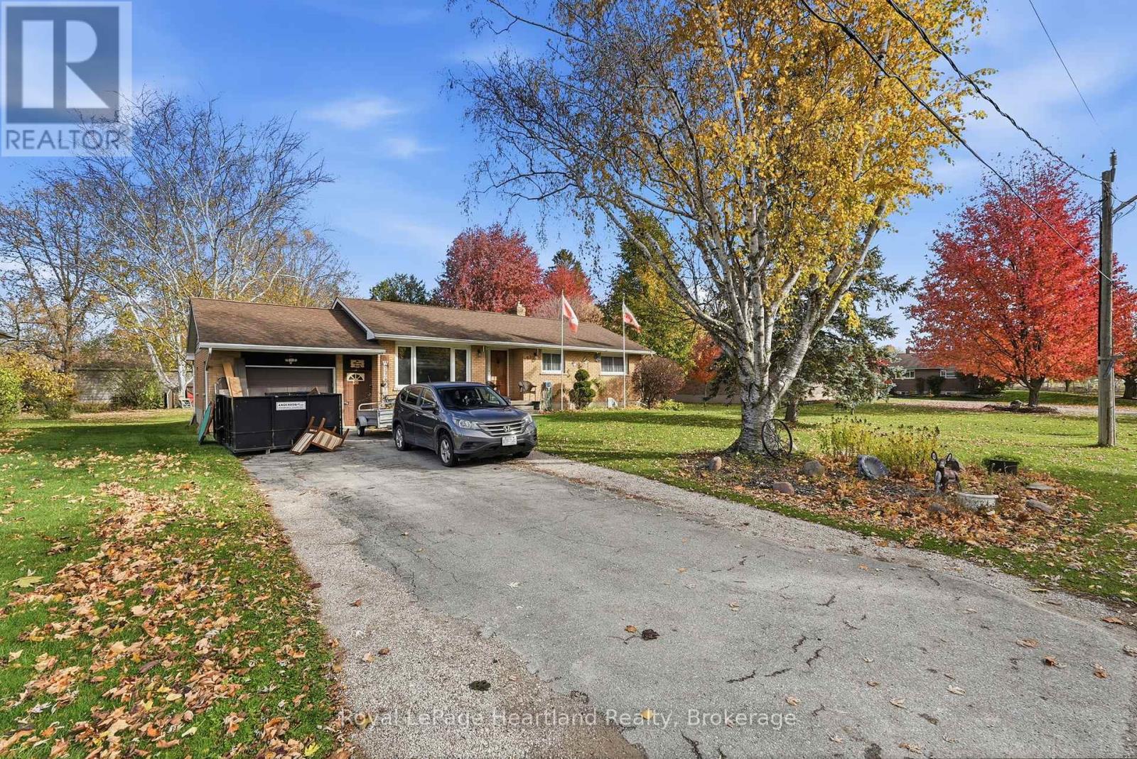 292 Wellington Street, North Huron, Ontario  N0M 1H0 - Photo 33 - X12749520