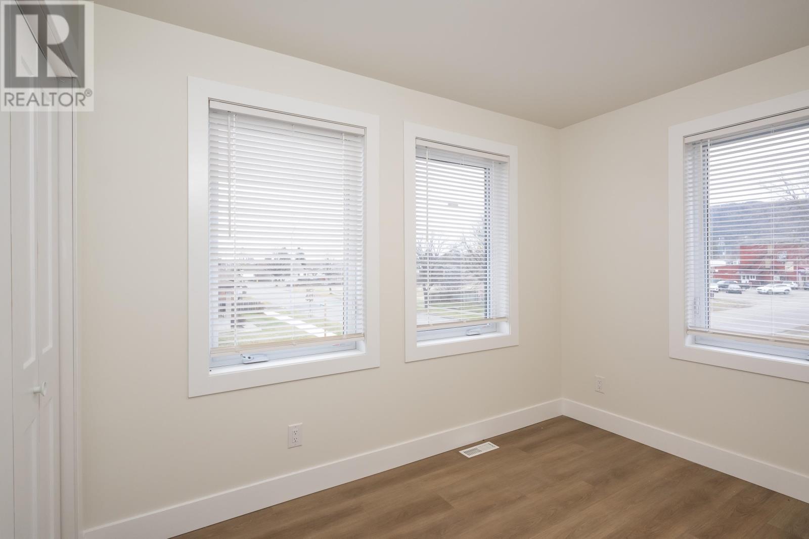 1101 Frederica St W, Thunder Bay, Ontario  P7E 3Y1 - Photo 18 - TB2600114