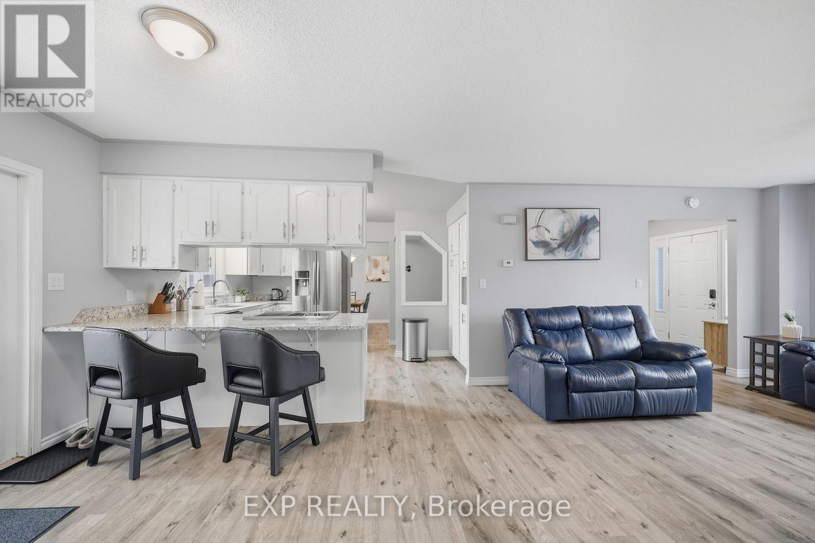 30 Lingwood Drive, Norfolk, Ontario  N0E 1Y0 - Photo 10 - X12749294