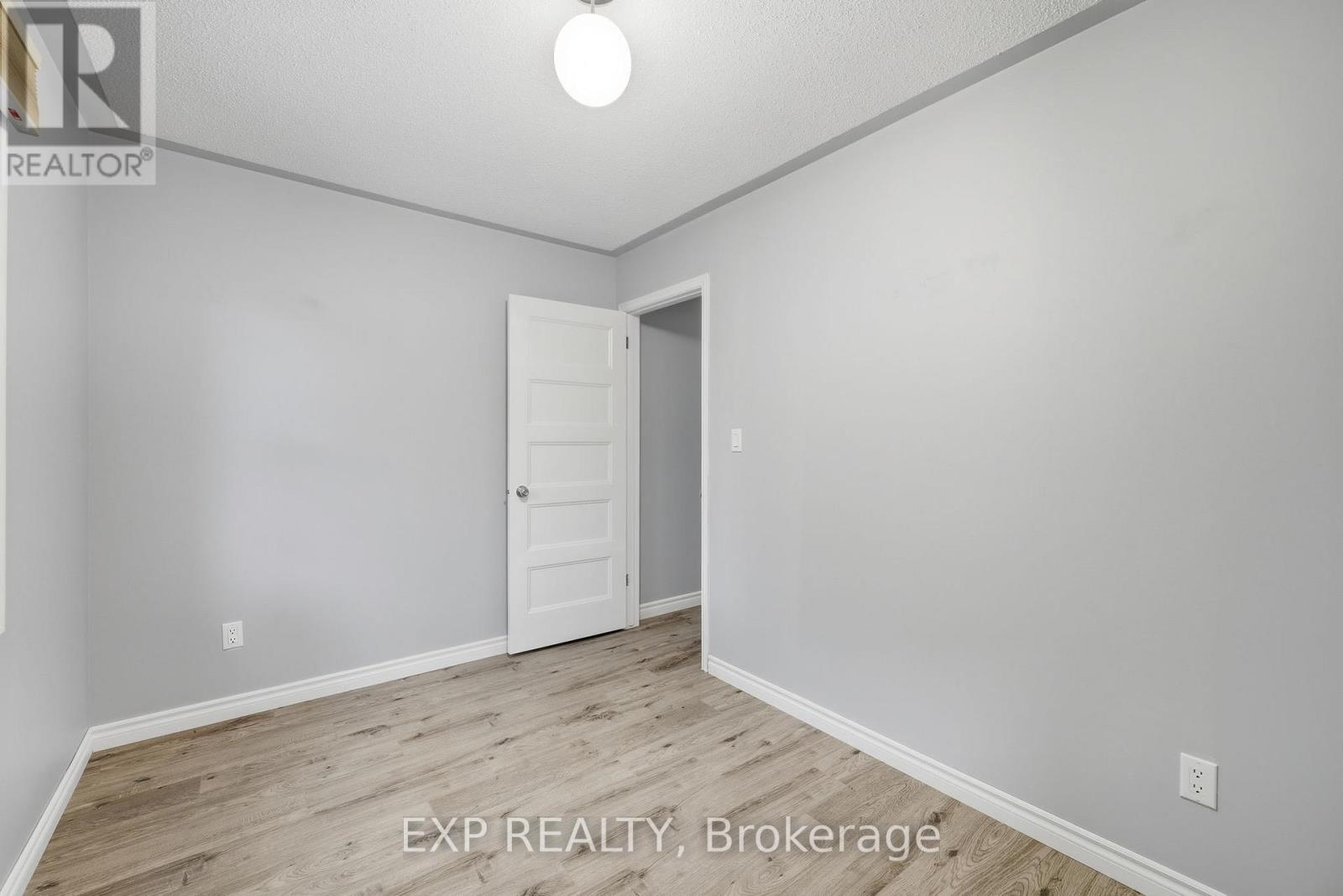 30 Lingwood Drive, Norfolk, Ontario  N0E 1Y0 - Photo 32 - X12749294