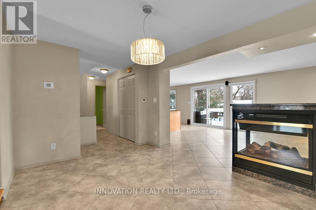152 Burnetts Grove Circle, Ottawa, Ontario  K2J 1S9 - Photo 11 - X12748250