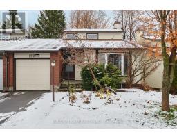 152 BURNETTS GROVE CIRCLE, Ottawa, Ontario
